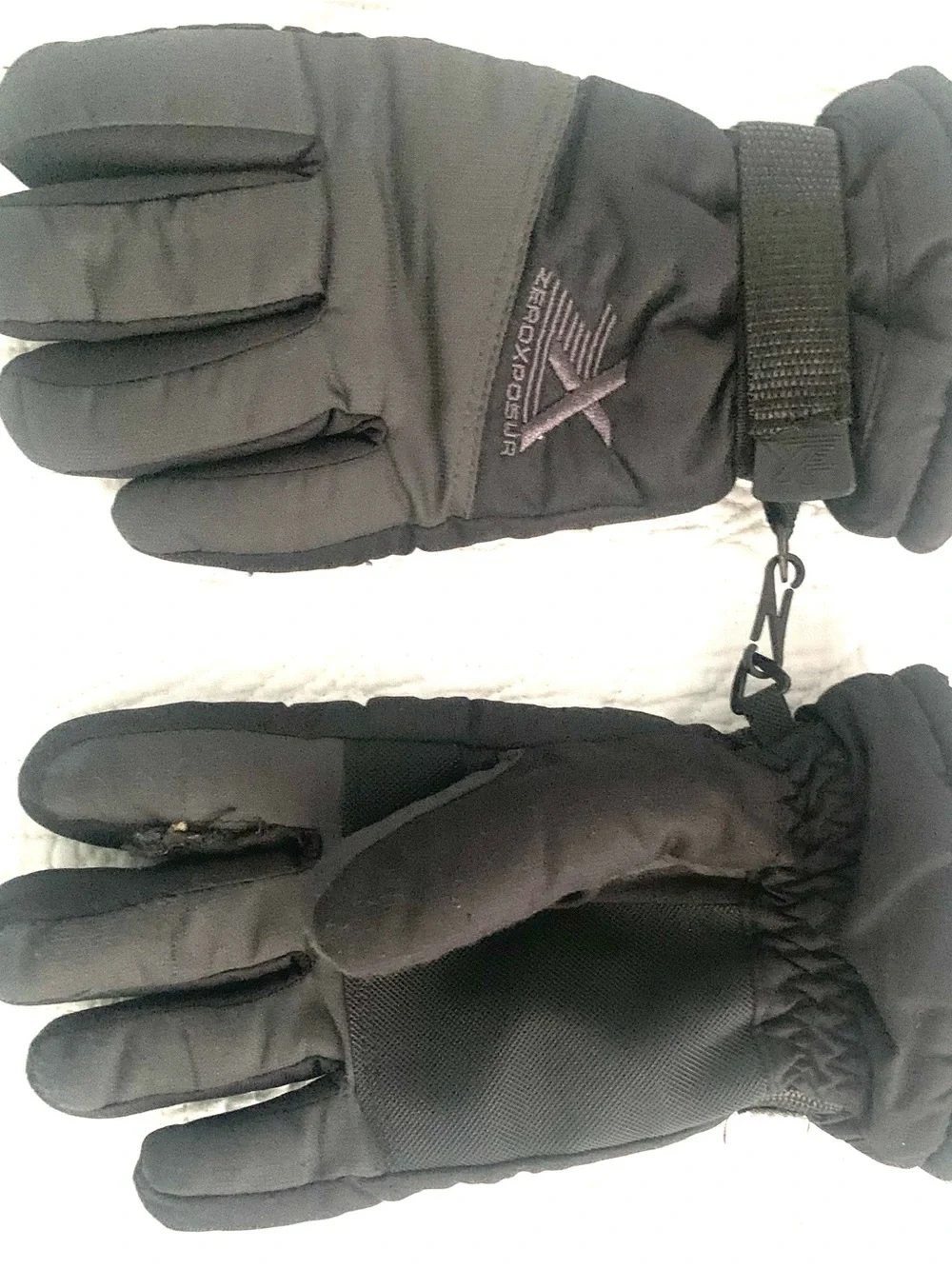 ZeroXposur Black and Dark Grey Winter Glove S/M kids